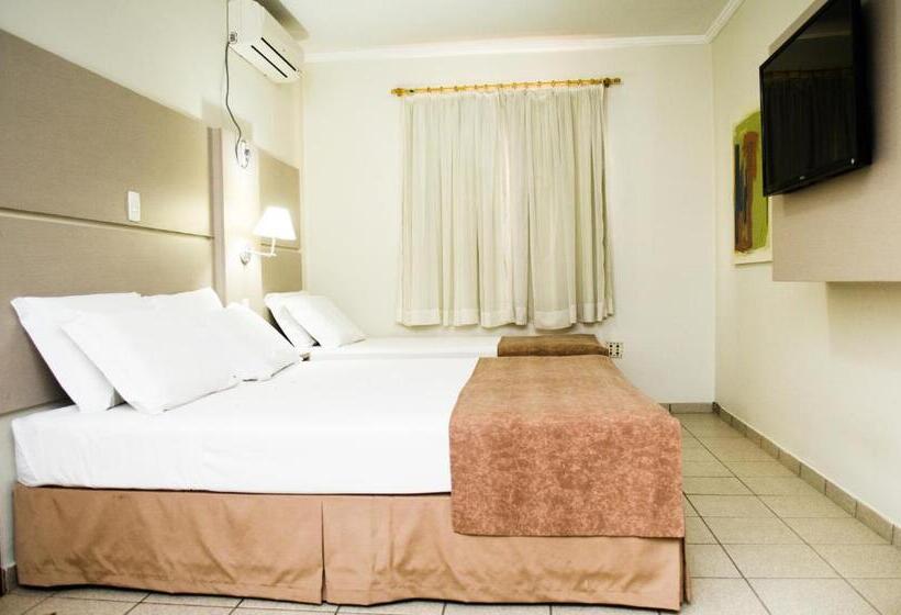 Трехместный Номер Deluxe, O Casarao