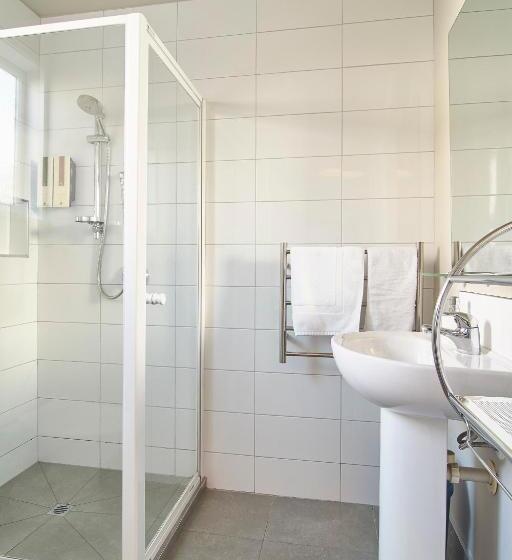 标准间, Orari Boutique