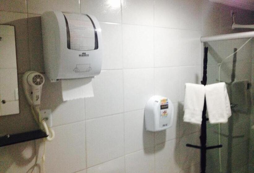 이코노미 룸, Pousada Praia Boa Viagem