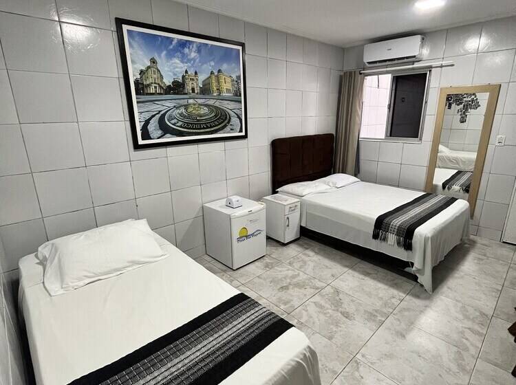 이코노이 4인룸, Pousada Praia Boa Viagem