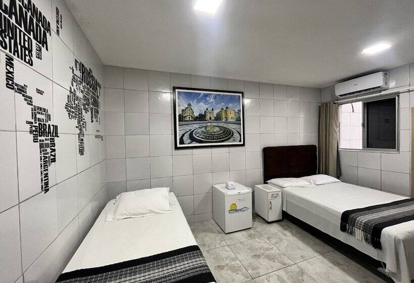 이코노이 4인룸, Pousada Praia Boa Viagem