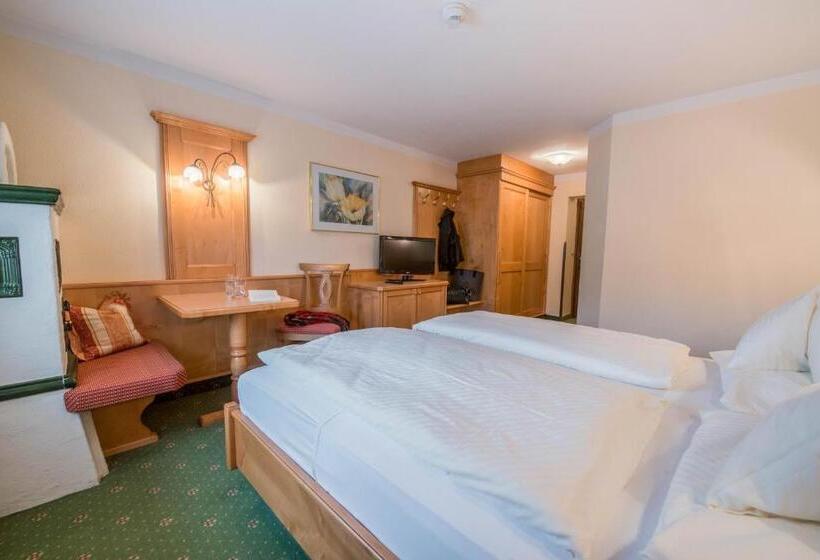 اتاق استاندارد, Riedl