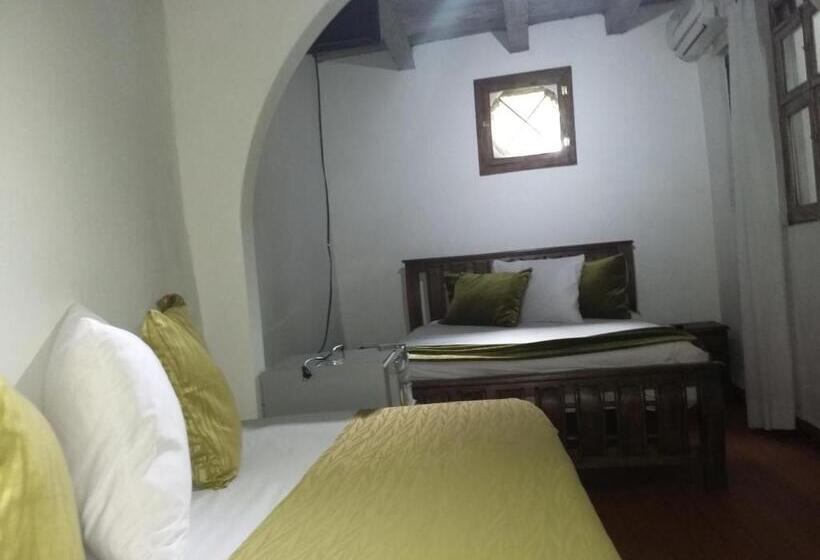 Номер Стандарт Трехместный, San Roque