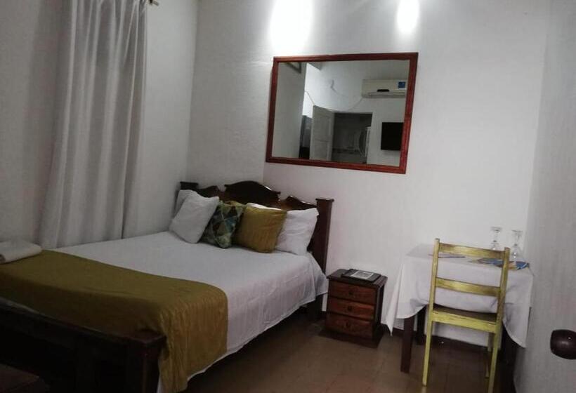 Номер Стандарт, San Roque