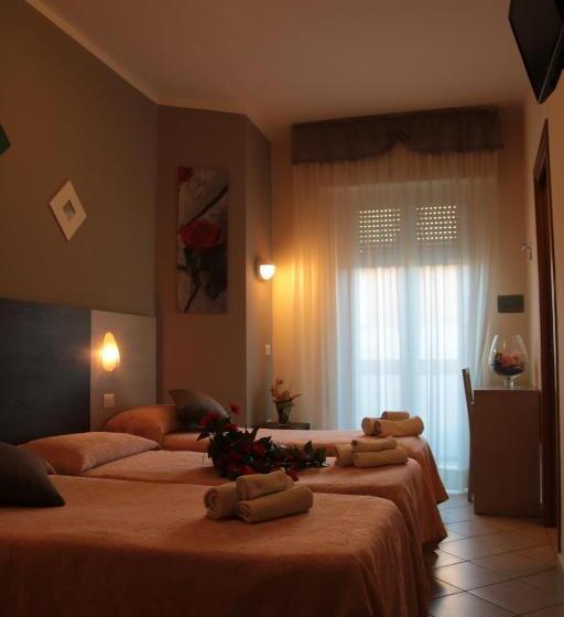 اتاق استاندارد سه نفره, Senyor