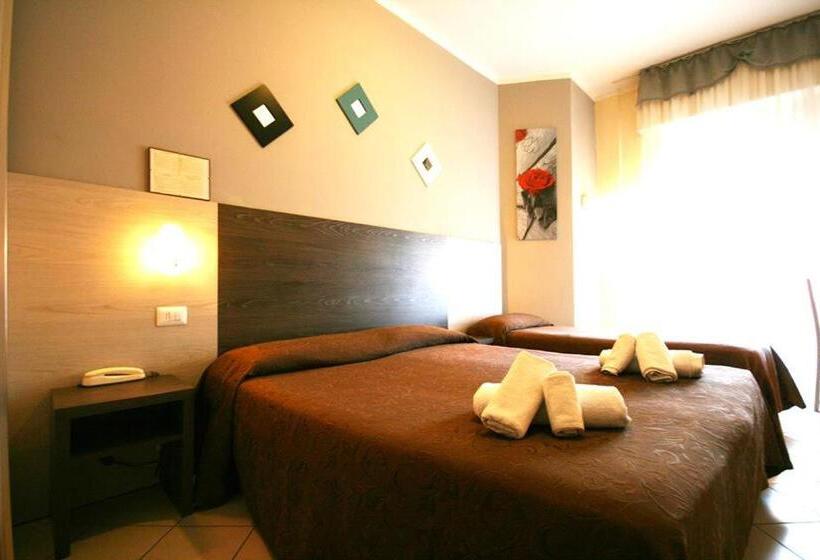 اتاق استاندارد سه نفره, Senyor