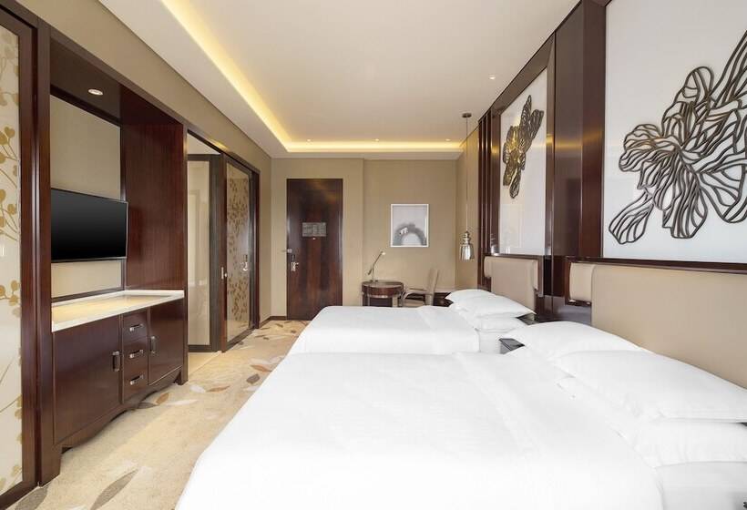 Номер Deluxe Вид на Город, Sheraton Changde Wuling