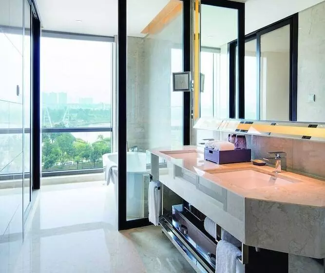 デラックススイート, Sheraton Changde Wuling