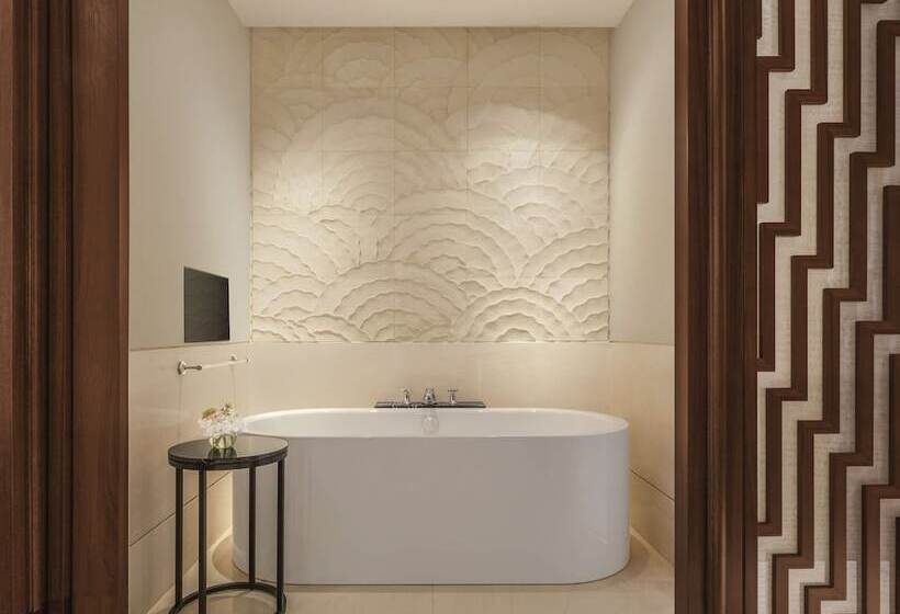 سوییت, The Capitol Kempinski Hotel Singapore