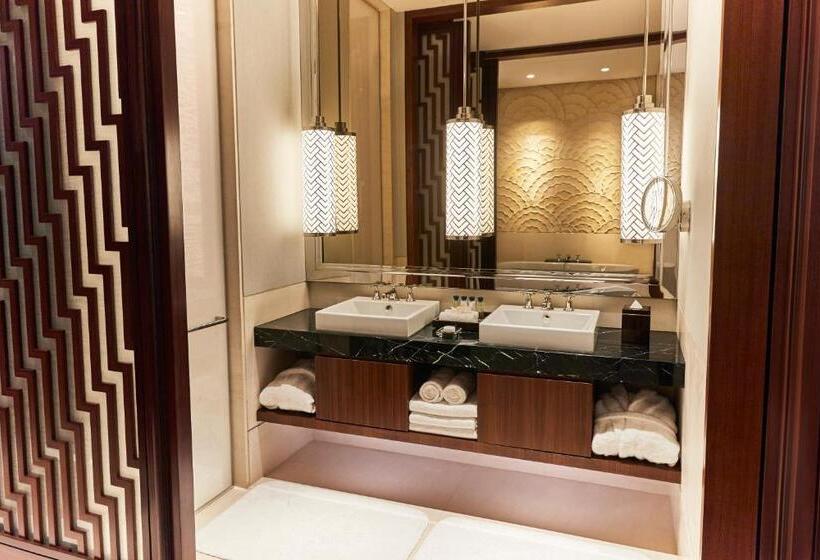 سوییت اجرایی, The Capitol Kempinski Hotel Singapore