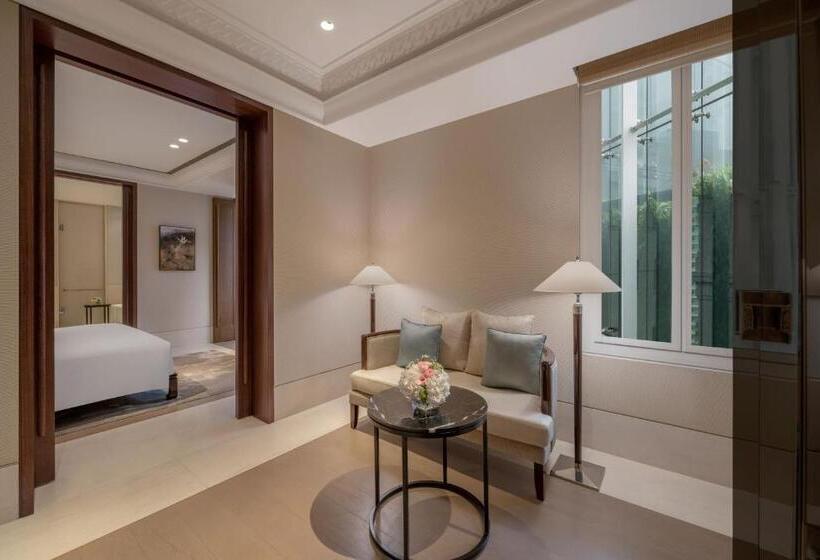 سوییت اجرایی, The Capitol Kempinski Hotel Singapore