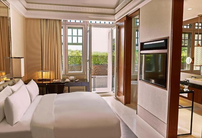 اتاق استاندارد با تخت بزرگ, The Capitol Kempinski Hotel Singapore