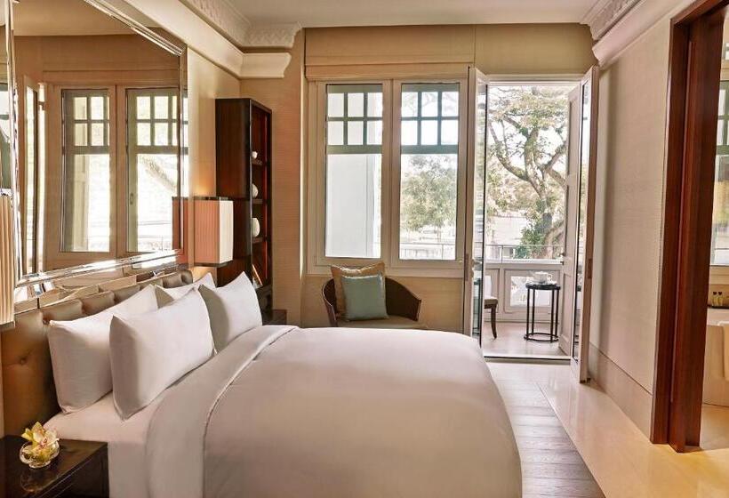 اتاق استاندارد با تخت بزرگ, The Capitol Kempinski Hotel Singapore