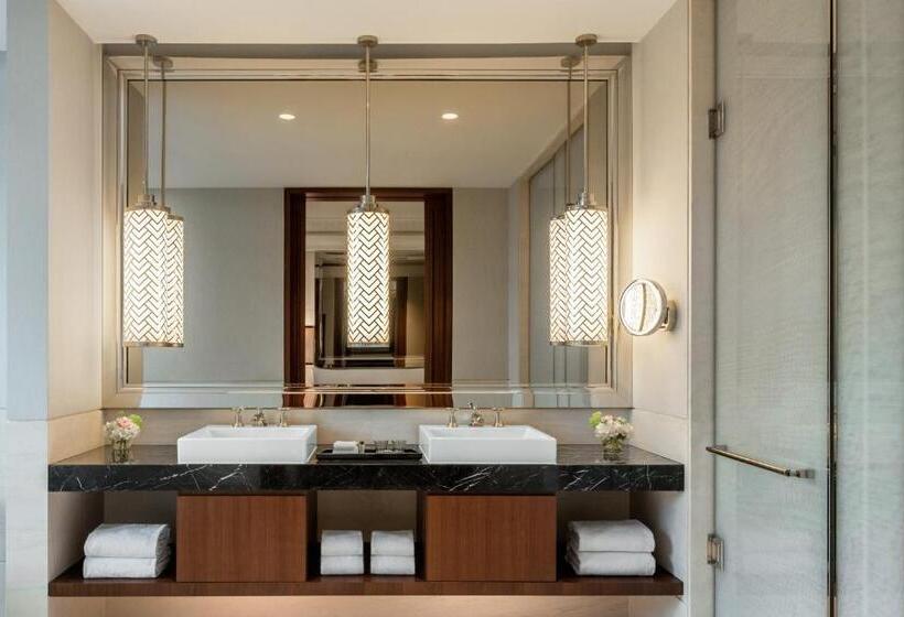 اتاق لوکس, The Capitol Kempinski Hotel Singapore