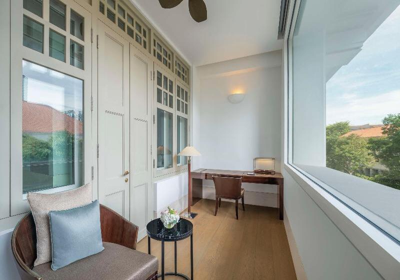 اتاق استاندارد با تخت بزرگ, The Capitol Kempinski Hotel Singapore