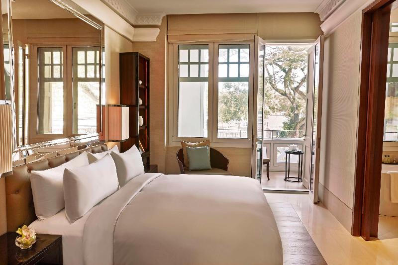اتاق استاندارد با تخت بزرگ, The Capitol Kempinski Hotel Singapore