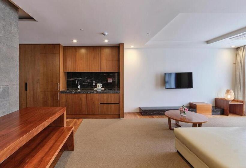 スイート（家族用）, The Island Blue