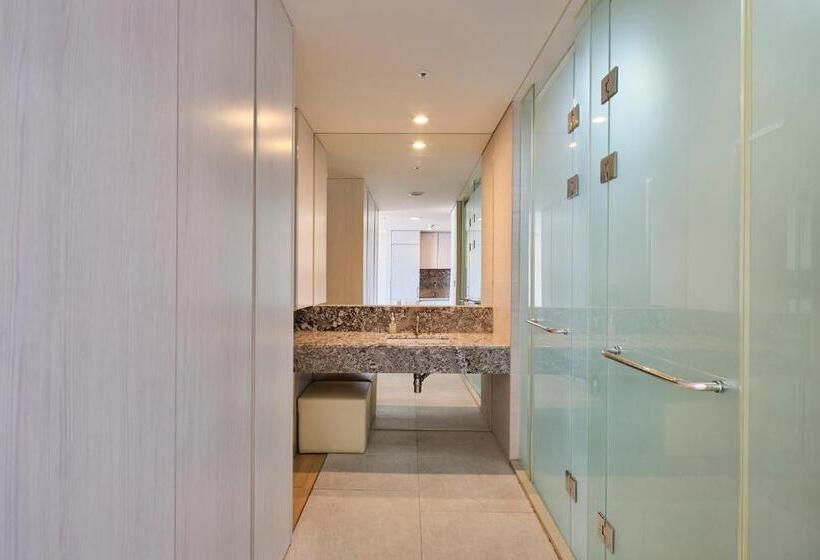 スイート（家族用）, The Island Blue