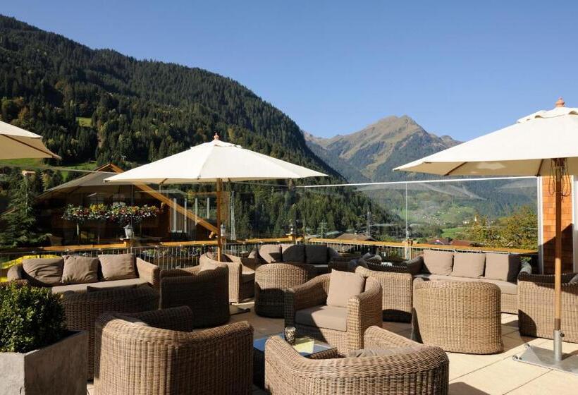 可观景的套房, Genusshotel Vermala Montafon