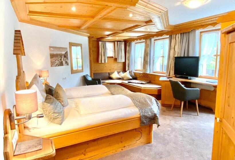 可观景的套房, Genusshotel Vermala Montafon
