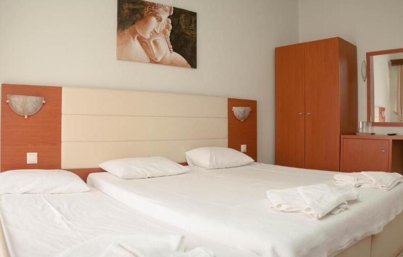 Chambre Triple Standard Vue Mer, Vournelis