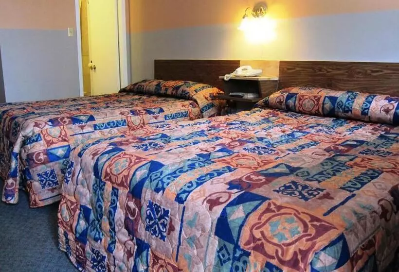 2ダブルベッドのスタンダードルーム, Norfolk Motel