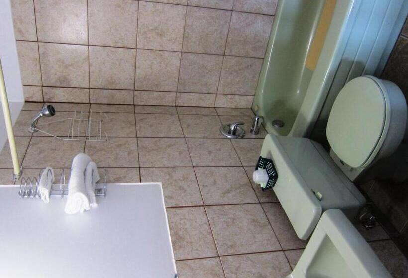 标准间, Norfolk Motel