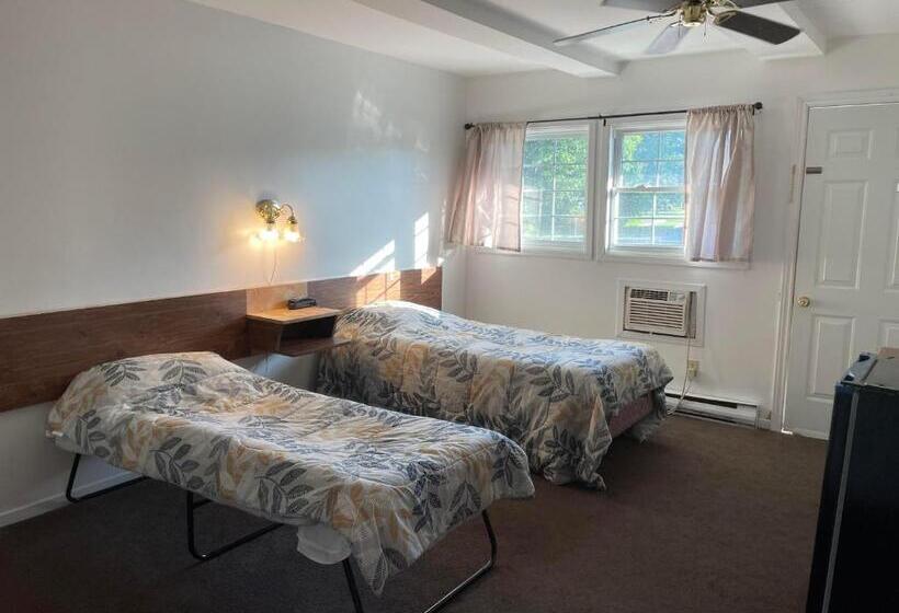 标准间, Norfolk Motel