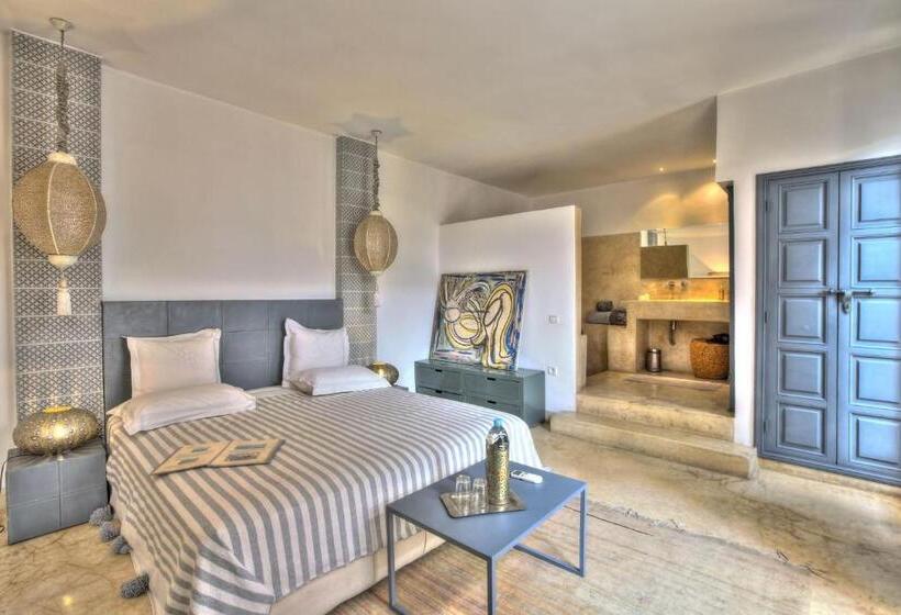 اتاق سوپریور, Riad Awa