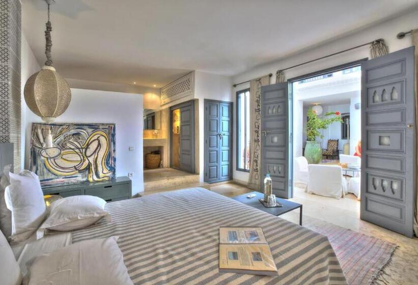 اتاق سوپریور, Riad Awa