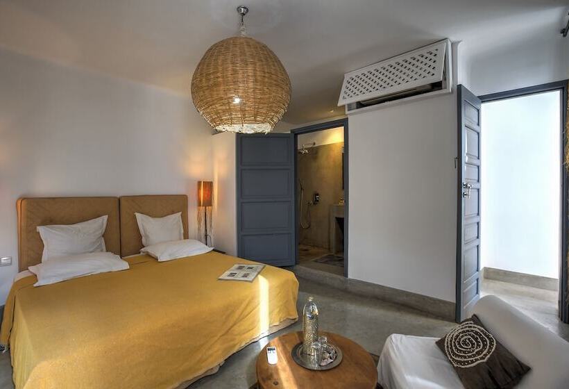 اتاق استاندارد, Riad Awa