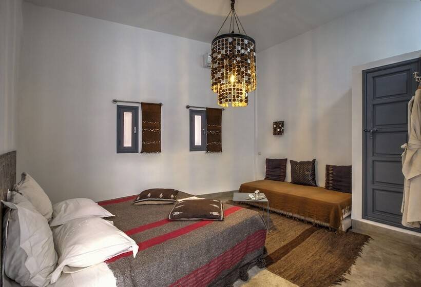 اتاق سوپریور, Riad Awa