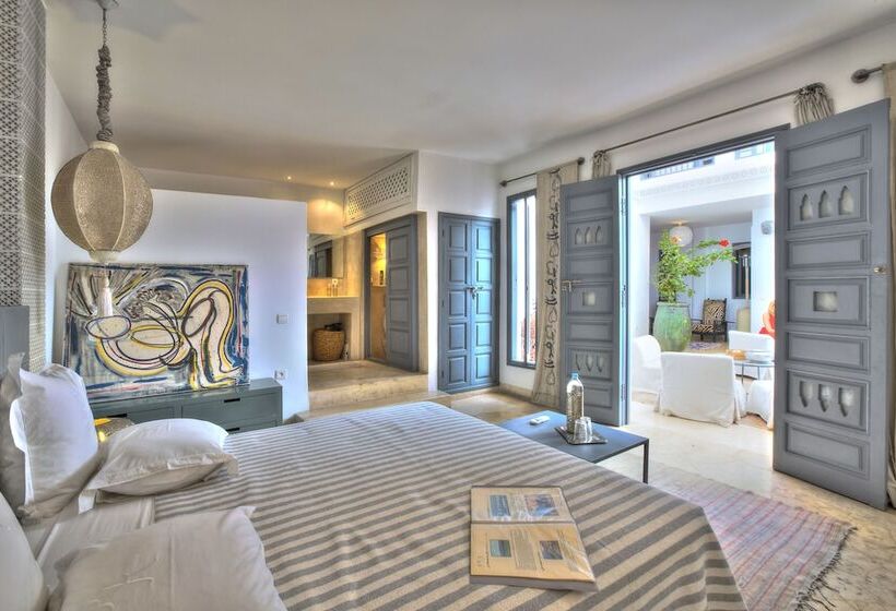 اتاق استاندارد, Riad Awa