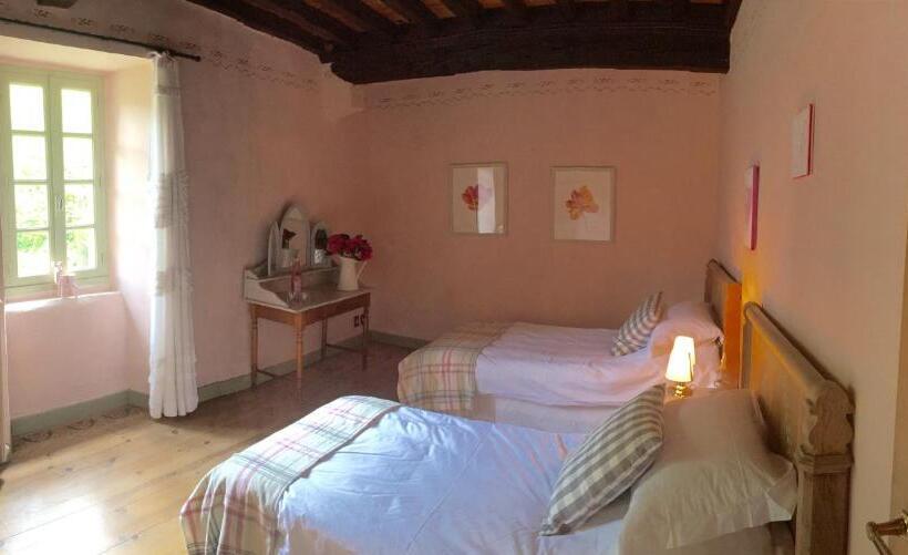 جناح عائلي, Maison Jeanne