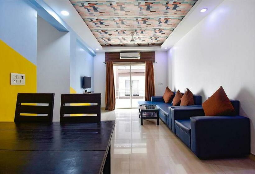 اتاق لوکس, Fabhotel Ocean View Apartment, Dabolim