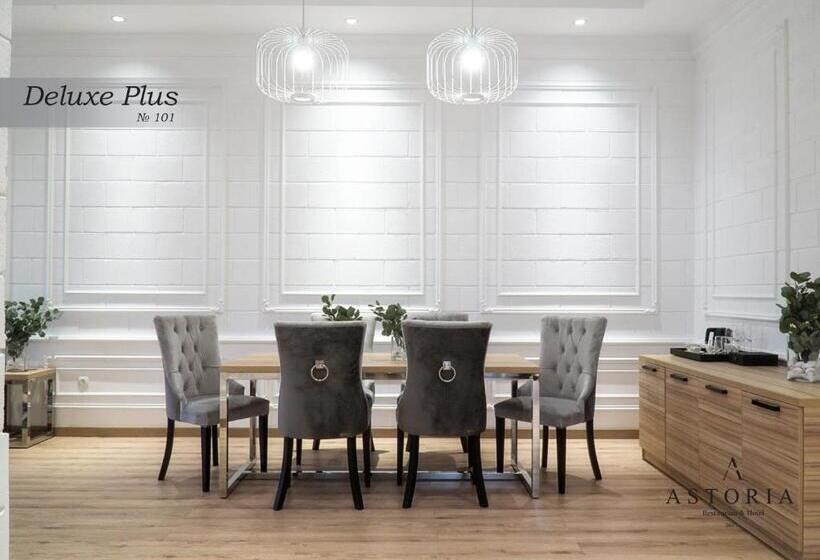 带阳台套房, Astoria Boutique