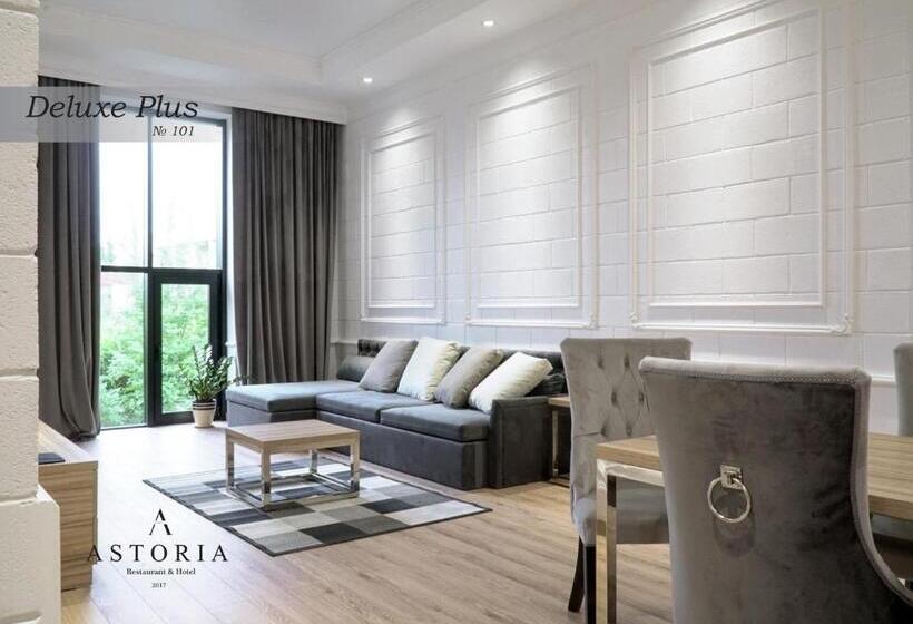 带阳台套房, Astoria Boutique