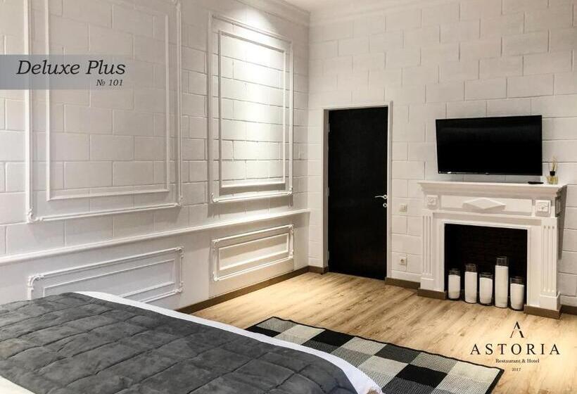 带阳台套房, Astoria Boutique