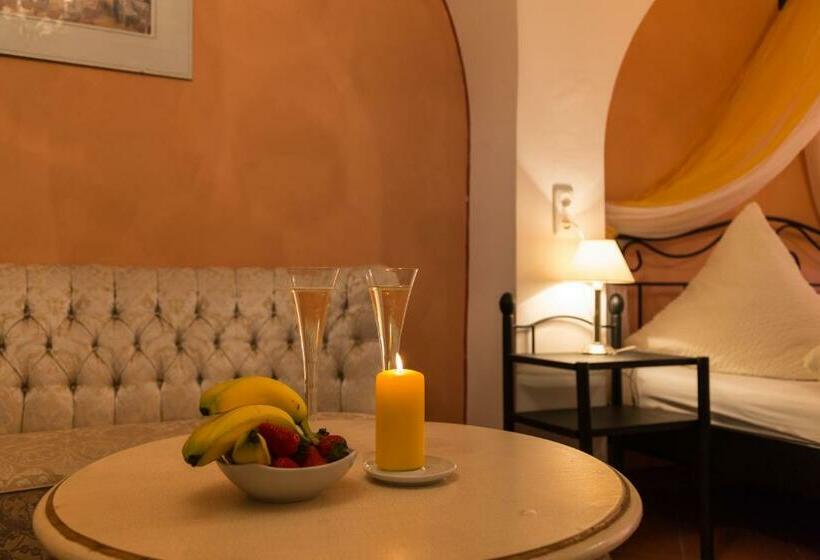 Номер Deluxe, Gutsherrenstube