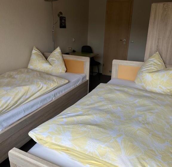 スタンダードルーム, Gasthof „zum Schwan“