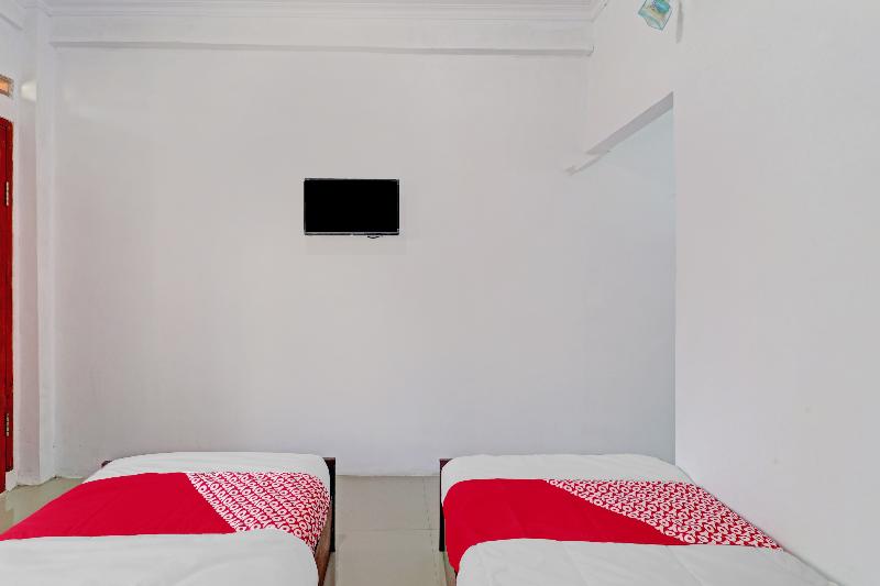 スタンダードルーム, Oyo 90570 Heboh Guest House Syariah