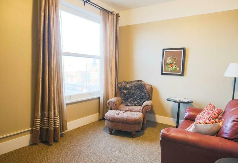 带大床的套房, The Drift Inn