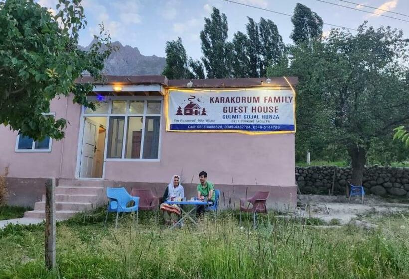 اتاق لوکس سه تخته, Karakorum Family Guest House Hunza