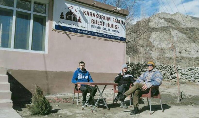 اتاق لوکس خانوادگی, Karakorum Family Guest House Hunza