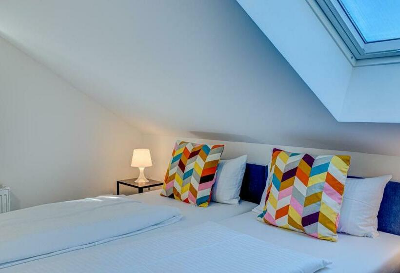 חדר סטנדרט, Pension Café Nina