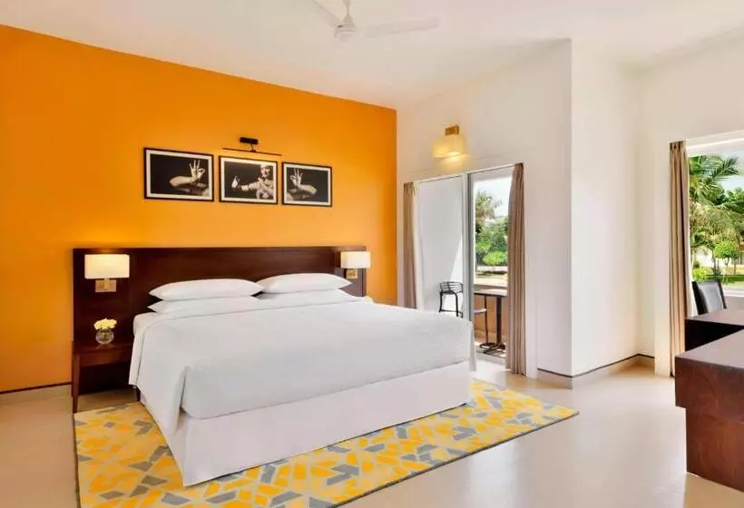 バルコニー付きスタンダードルーム, Four Points By Sheraton Mahabalipuram Resort & Convention Center