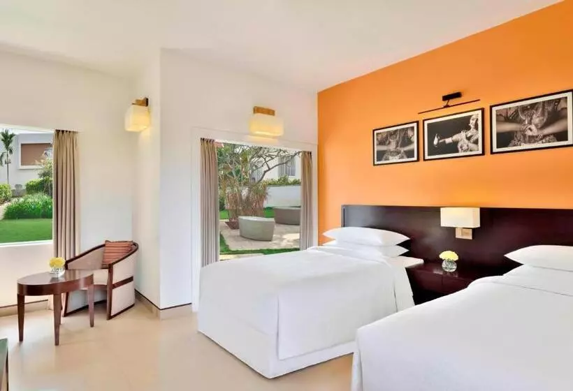 バルコニー付きスタンダードルーム, Four Points By Sheraton Mahabalipuram Resort & Convention Center
