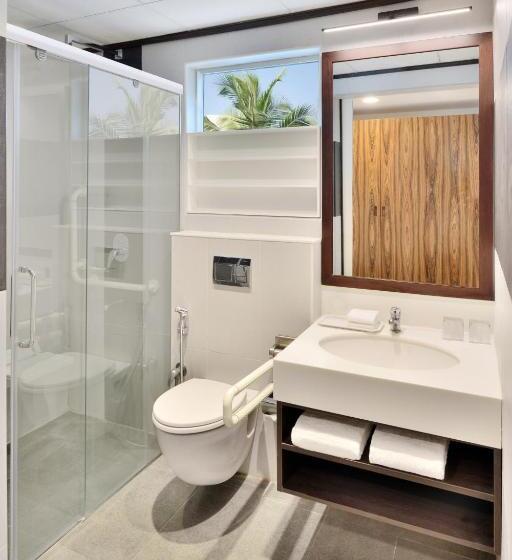 جناح مطلّ علي حمام السباحة, Four Points By Sheraton Mahabalipuram Resort & Convention Center