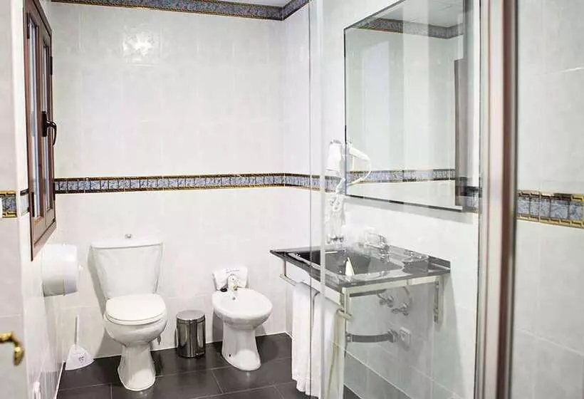 اتاق استاندارد, La Casa De Los Faroles