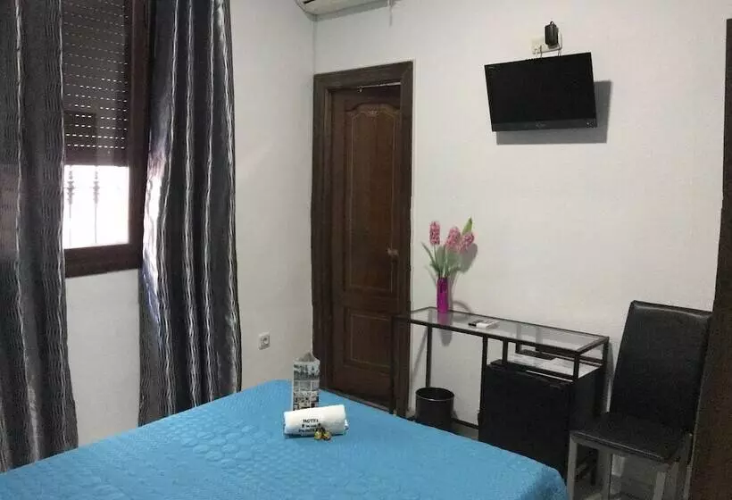 اتاق استاندارد, La Casa De Los Faroles